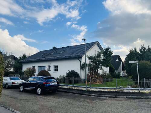 Foto - Haus zum Kaufen in Wettstetten 1.160.000,00 € 240 m²