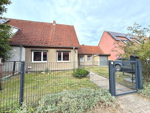 Foto - Haus zum Kaufen in Leegebruch 249.000,00 € 76 m²