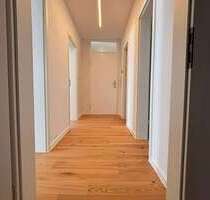 Wohnung zum Kaufen in Stuttgart 399.600,00 € 74 m²