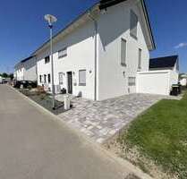 Haus zum Mieten in Borna 1.690,00 € 135 m²