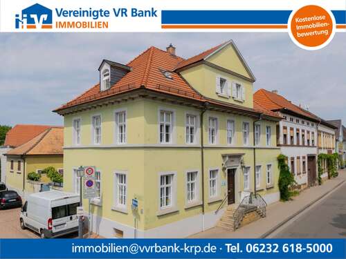Foto - Haus zum Kaufen in Weisenheim am Sand 485.000,00 € 184.93 m²