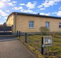 Haus zum Mieten in Burg 836,00 € 88 m²