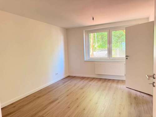 Foto - Büro in Berlin 750,00 € 30.88 m²