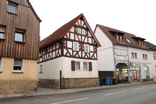 Foto - Haus zum Kaufen in Heuchelheim 279.000,00 € 118 m²