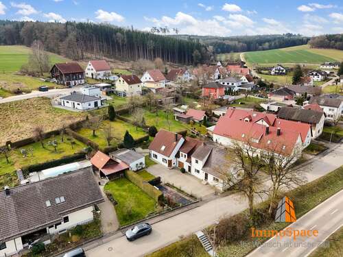 Foto - Haus zum Kaufen in Winterbach 489.000,00 € 260.99 m²