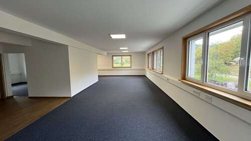 Foto - Büro in Vaihingen 2.700,00 € 300 m²