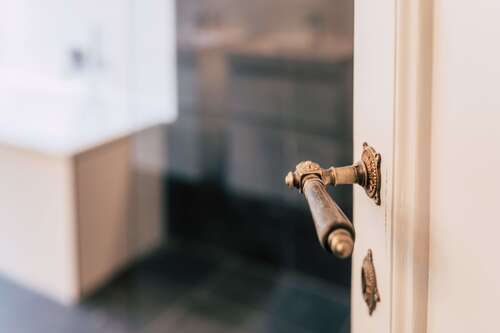 Foto - Wohnung zum Mieten in Halle 2.335,00 € 190 m²