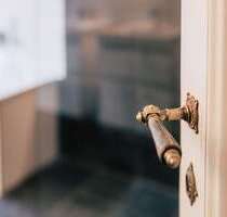 Wohnung zum Mieten in Halle 2.335,00 € 190 m²