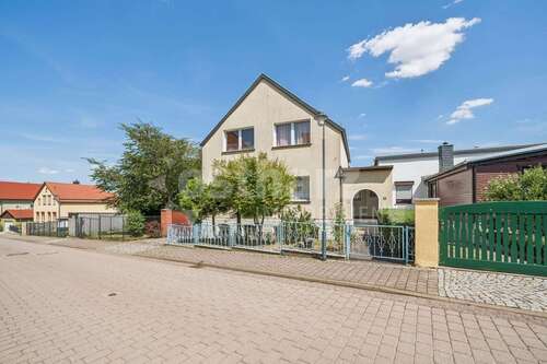 Foto - Haus zum Kaufen in Thale OT Neinstedt 179.000,00 € 131 m²