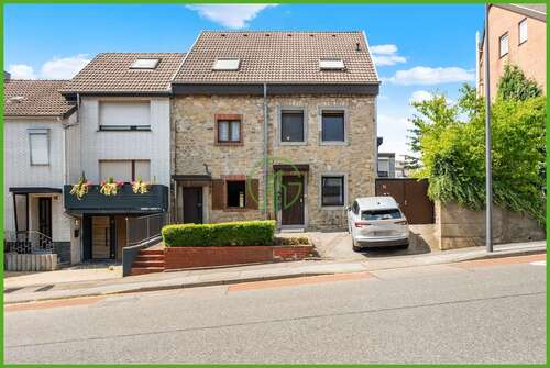 Foto - Haus zum Kaufen in Stolberg (Rheinland) 259.000,00 € 248 m²
