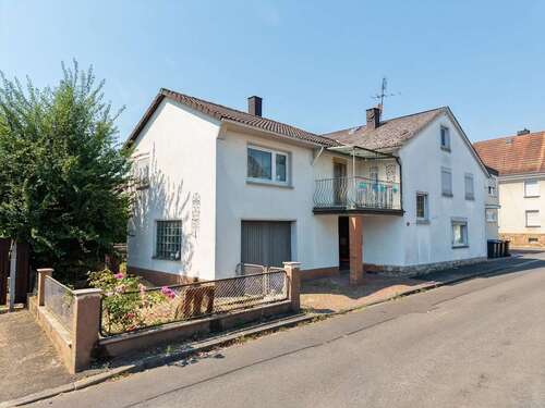 Foto - Haus zum Kaufen in Wirges 152.000,00 € 130 m²