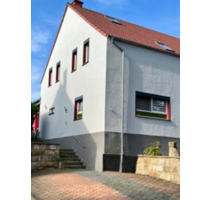 Haus zum Kaufen in Roßwein 250.000,00 € 138 m²