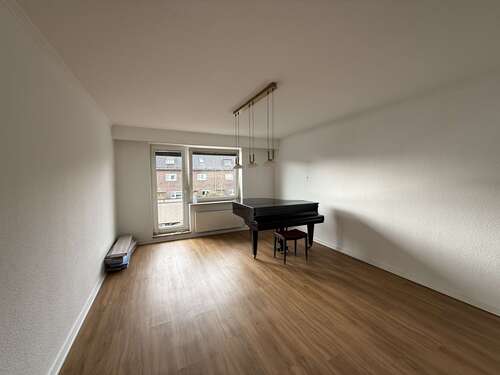 Foto - Wohnung zum Mieten in Düsseldorf 1.200,00 € 102.49 m²