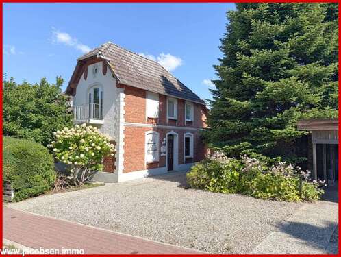 Foto - Haus zum Kaufen in Fahrdorf 250.000,00 € 178 m²