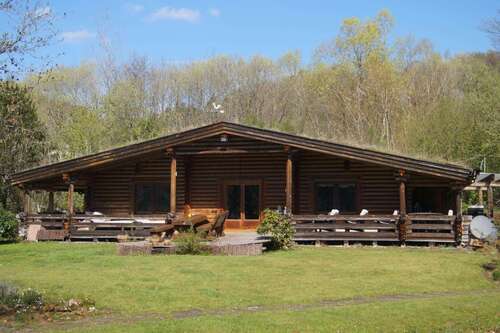 Foto - Haus zum Kaufen in Waldfischbach-Burgalben 650.000,00 € 250 m²