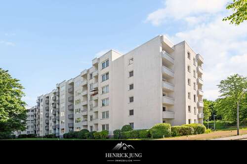 Foto - Wohnung zum Kaufen in Hamburg Hummelsbüttel 299.000,00 € 69 m²