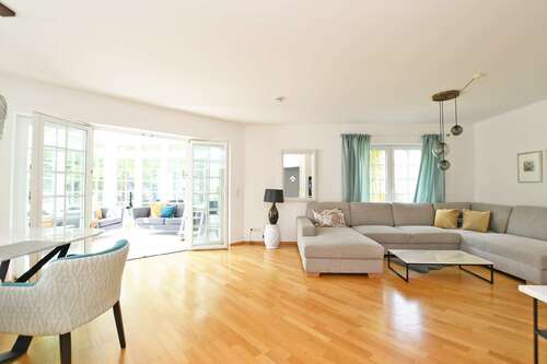 Foto - Haus zum Mieten in Grünwald 4.000,00 € 258.5 m²