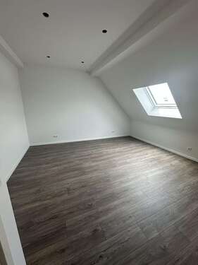 Foto - Wohnung zum Mieten in Hambrücken 1.200,00 € 100 m²