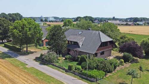 Foto - Haus zum Kaufen in Hamminkeln 748.000,00 € 215 m²