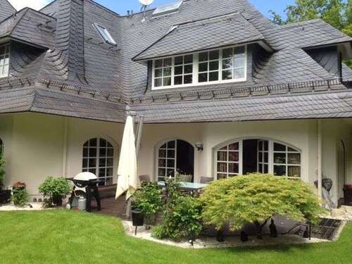 Foto - Haus zum Kaufen in Bad Homburg 3.400.000,00 € 566 m²