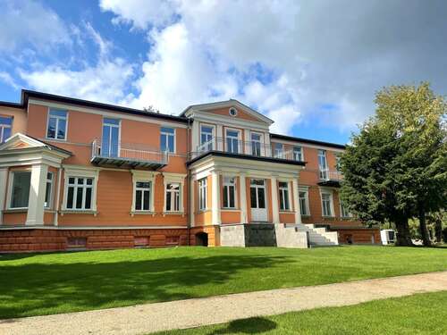 Foto - Wohnung zum Mieten in Schwerin 1.355,00 € 101.36 m²