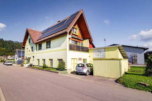 Foto - Haus zum Kaufen in Winden im Elztal 434.900,00 € 180 m²