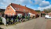 Haus zum Kaufen in Aurich 698.000,00 € 230 m²