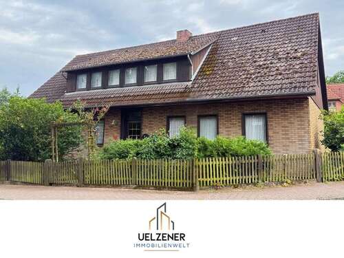Foto - Haus zum Kaufen in Suderburg 125.000,00 € 180 m²