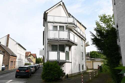 Foto - Haus zum Kaufen in Leverkusen 329.000,00 € 141.38 m²