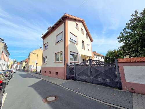 Foto - Wohnung zum Mieten in Frankfurt 990,00 € 84 m²