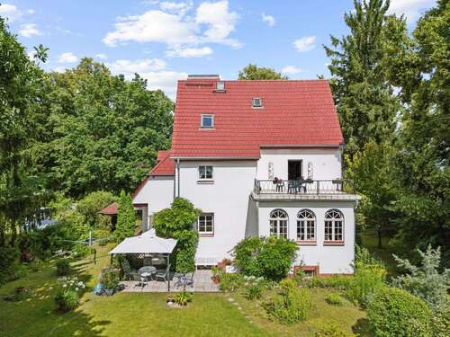 Foto - Haus zum Kaufen in Falkensee 990.000,00 € 260 m²