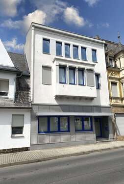 Foto - Haus zum Kaufen in NeuwiedHeddesdorf 779.000,00 € 424.26 m²