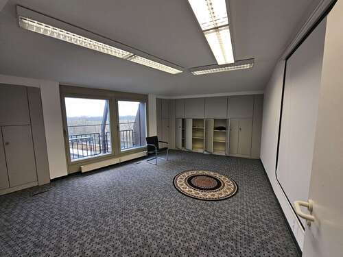 Foto - Büro in Sulzbach 637,50 € 37.5 m²