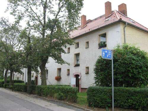 Foto - Wohnung zum Mieten in Naumburg (Saale) 328,00 € 40.44 m²