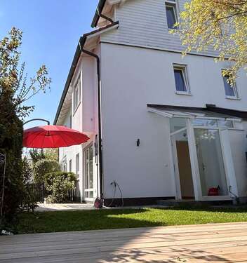 Foto - Haus zum Kaufen in München 735.000,00 € 87 m²