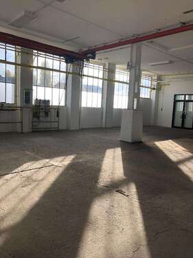 Foto - Halle in Leipzig 1.290,00 € 240 m²