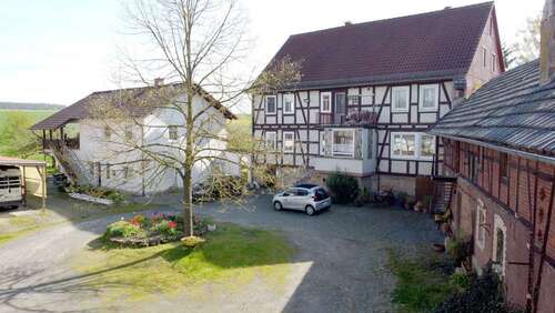 Foto - Haus zum Kaufen in Alsfeld 282.000,00 € 390 m²