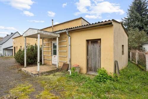 Foto - Haus zum Kaufen in Bad Lausick 89.000,00 € 130 m²