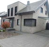 Haus zum Kaufen in Erftstadt, Nordrhein-Westfalen 885.000,00 € 188.82 m²