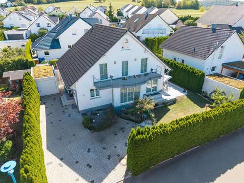 Foto - Haus zum Kaufen in Albstadt 515.000,00 € 234 m²