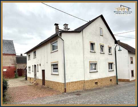 Foto - Haus zum Kaufen in Bogel 185.000,00 € 207 m²