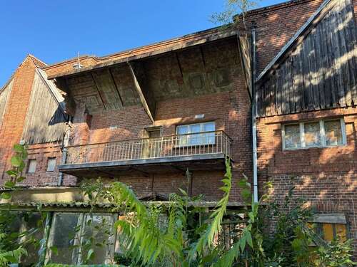 Foto - Haus zum Kaufen in Neuhardenberg 330.000,00 € 800 m²