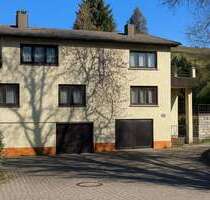 Haus zum Kaufen in Schleusingen Altendambach 149.000,00 € 182 m² - Schleusingen / Altendambach