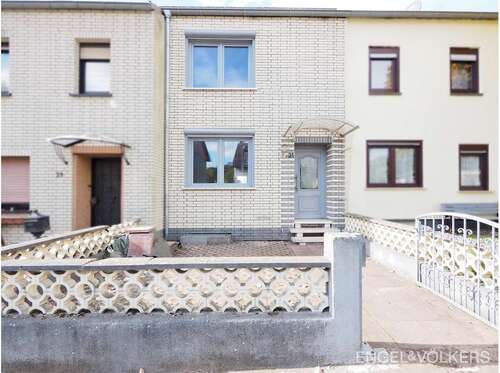 Foto - Haus zum Kaufen in Saarbrücken 129.000,00 € 82 m²