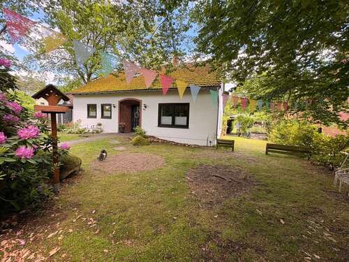 Foto - Haus zum Kaufen in Husum 299.000,00 € 207 m²