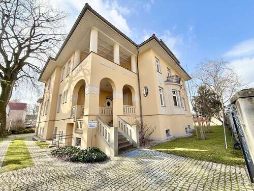 Foto - Büro in Pirna 1.249.990,00 € 777.5 m²