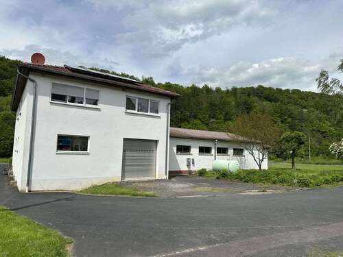 Foto - Spezialgewerbe in Amt Creuzburg 796,00 € 318.25 m²