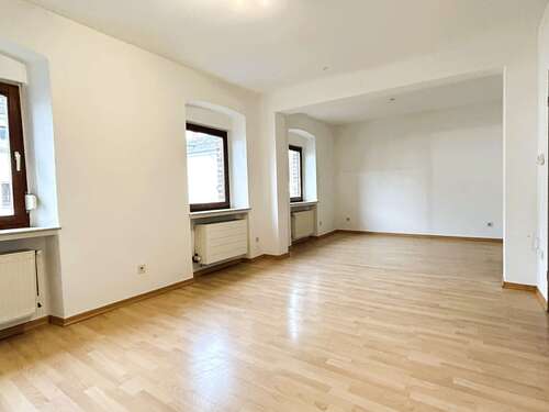 Foto - Wohnung zum Mieten in Bad Neuenahr-Ahrweiler 830,00 € 97 m²