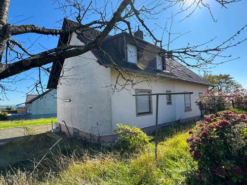 Foto - Haus zum Kaufen in Wißmannsdorf 145.000,00 € 165 m²