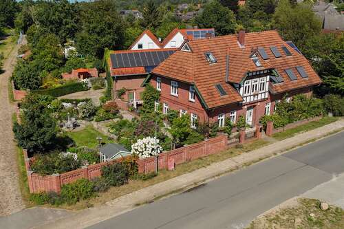 Foto - Haus zum Kaufen in Toppenstedt 779.000,00 € 175 m²